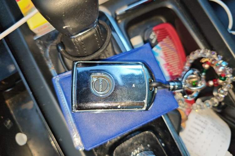 Used Volvo S60 2020 T4 Zhiyi Luxury Edition Vehicle Key