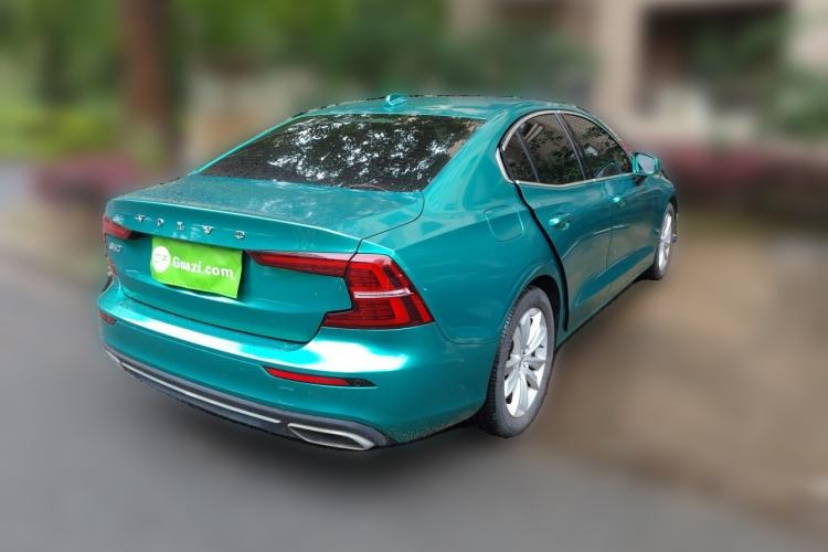 Used Volvo S60 2020 T3 SmartDrive Luxury Edition Rear Right 45 Deg