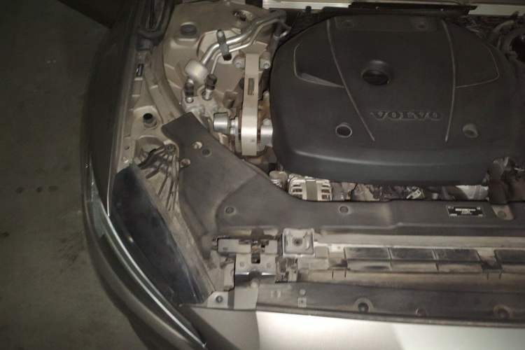 Used Volvo S60 2020 T4 Zhiyi Luxury Edition Engine Bay Right