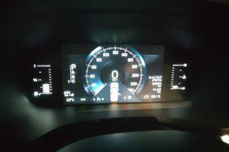 Used Volvo S60 2020 T4 Zhiyi Luxury Edition Instrument Cluster