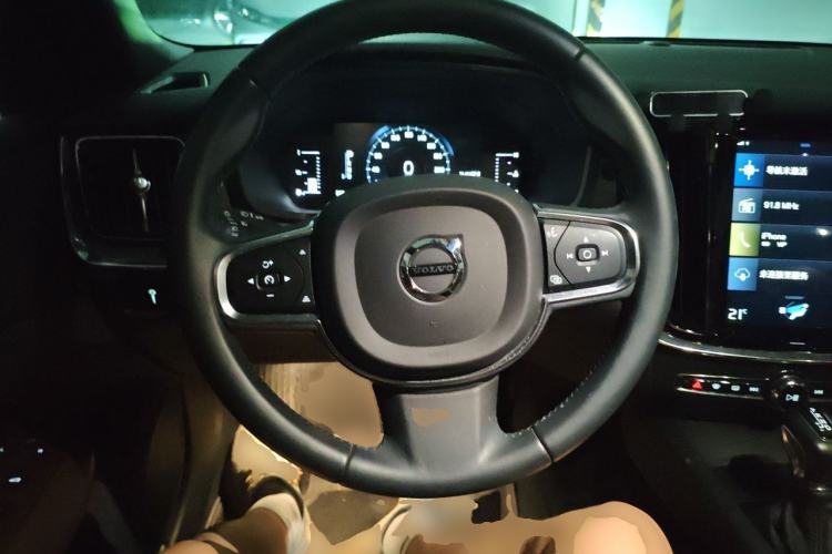 Used Volvo S60 2020 T4 Zhiyi Luxury Edition Steering Wheel