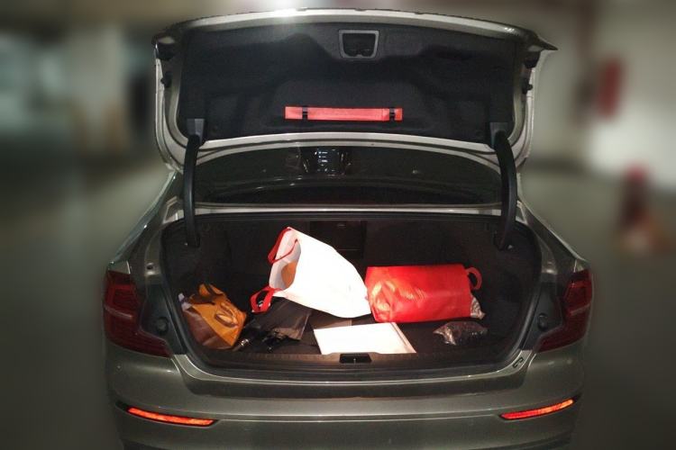 Used Volvo S60 2020 T4 Zhiyi Luxury Edition Trunk