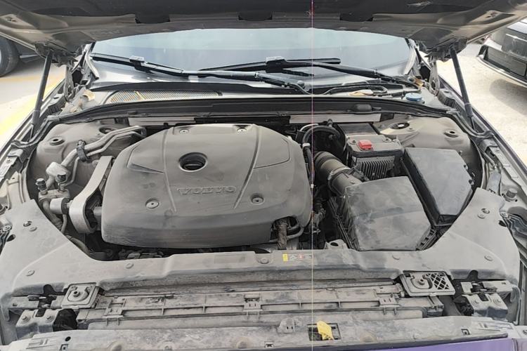 Used Volvo S60 2020 T4 Zhiyuan Luxury Edition Engine Bay