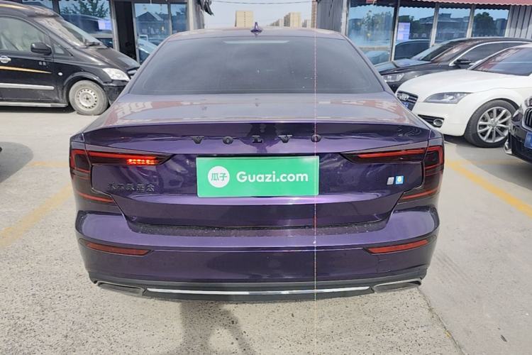 Used Volvo S60 2020 T4 Zhiyuan Luxury Edition Rear