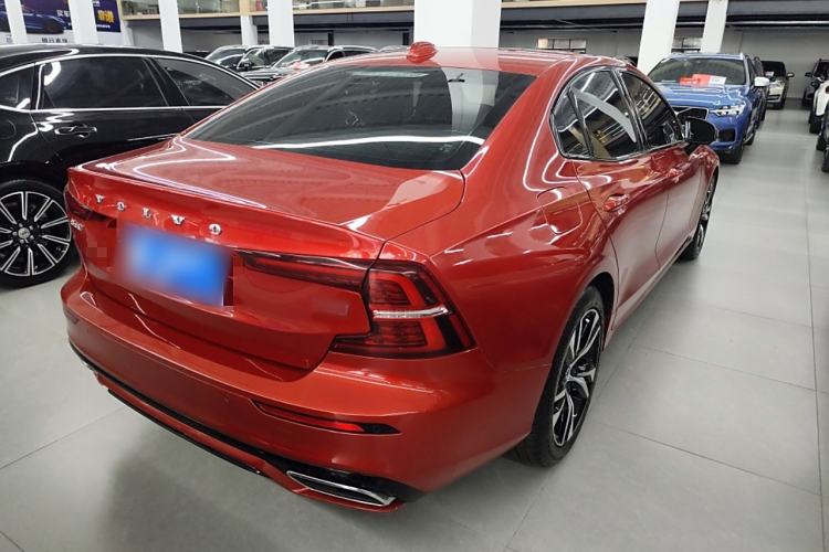 Used Volvo S60 2020 T4 Zhiyuan Sport Edition Exterior 5