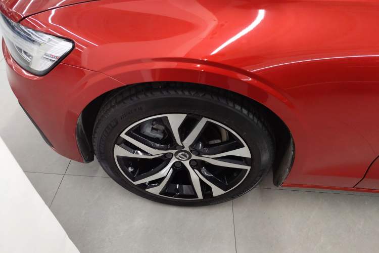 Used Volvo S60 2020 T4 Zhiyuan Sport Edition Exterior 7
