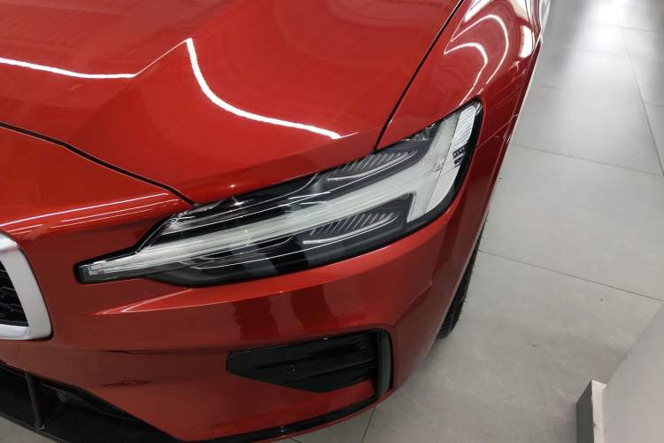 Used Volvo S60 2020 T4 Zhiyuan Sport Edition Left Front Headlight
