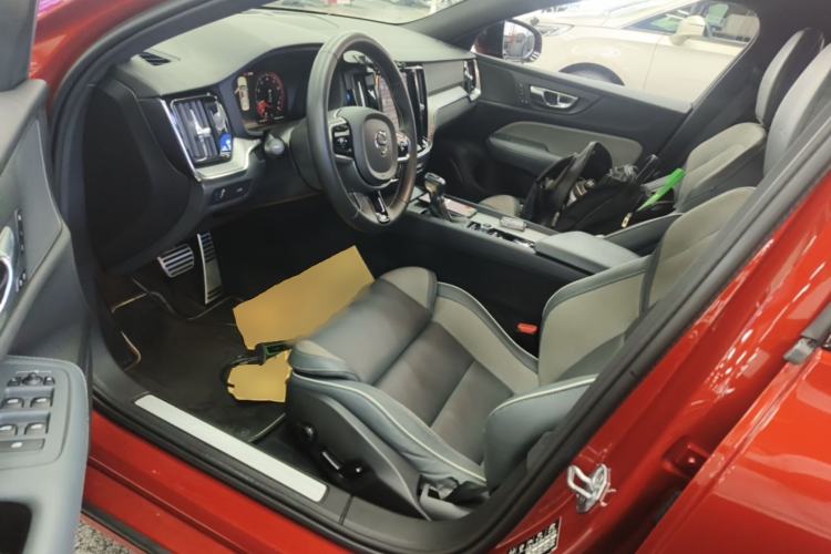 Used Volvo S60 2020 T4 Zhiyuan Sport Edition Left Front Seat