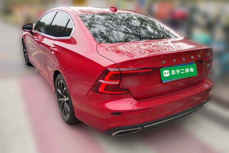 Used Volvo S60 2020 T4 Zhiyi Luxury Edition Rear Left 45 Deg
