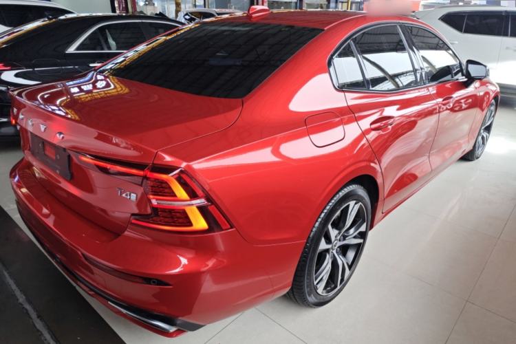 Used Volvo S60 2020 T4 Zhiyuan Luxury Edition Rear Right 45 Deg