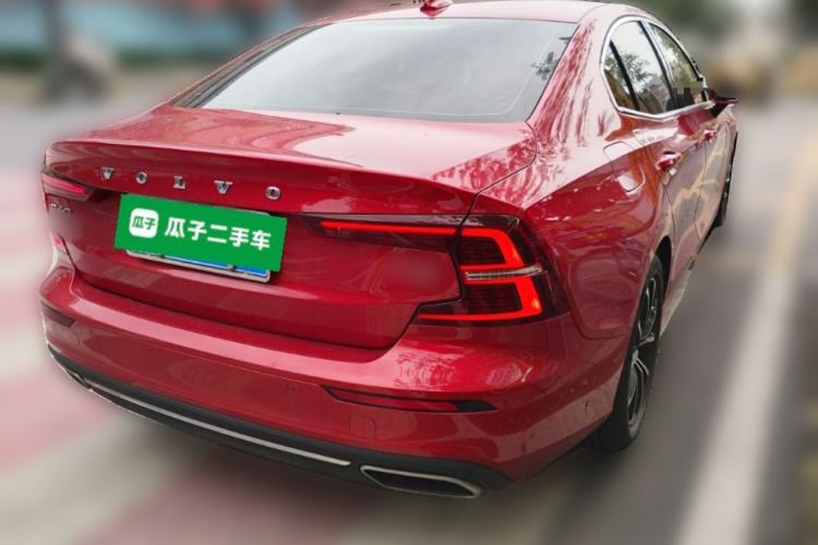Used Volvo S60 2020 T4 Zhiyi Luxury Edition Rear Right 45 Deg