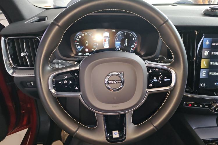 Used Volvo S60 2020 T4 Zhiyuan Luxury Edition Steering Wheel