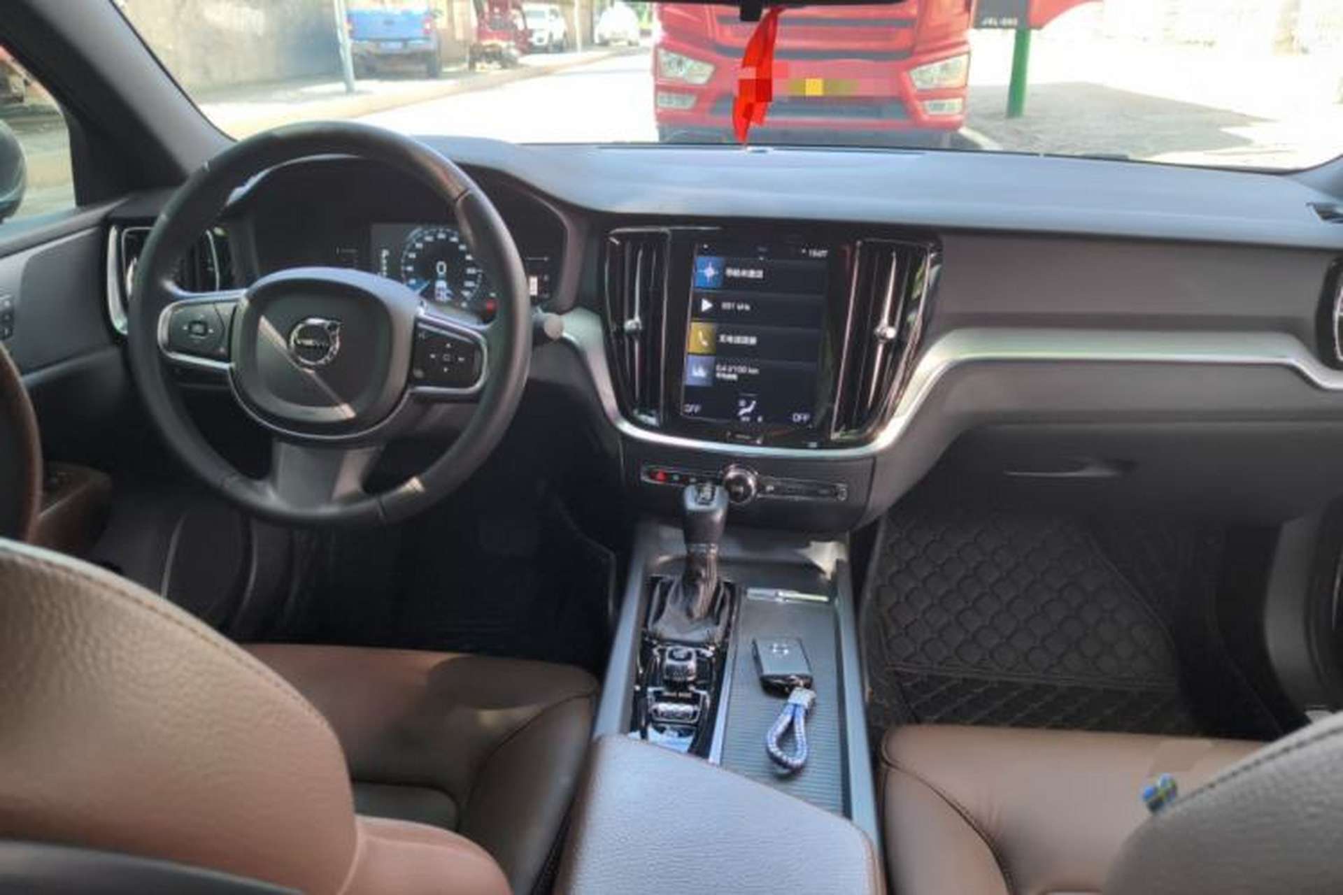 Used Volvo S60 2020 T4 Zhiyi Luxury Edition Center Console