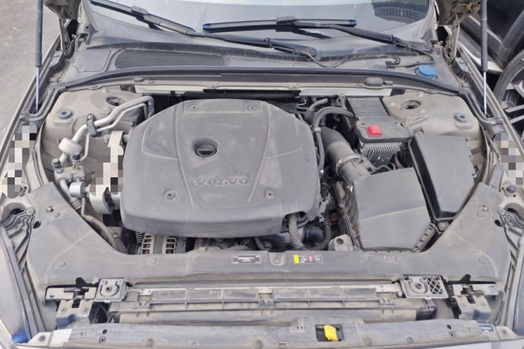 Used Volvo S60 2020 T4 Zhiyi Luxury Edition Engine Bay