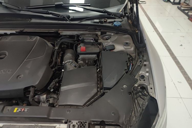 Used Volvo S60 2020 T4 Zhiyuan Luxury Edition Engine Bay Left