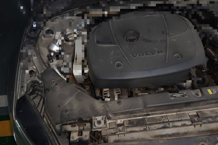 Used Volvo S60 2020 T4 Zhiyuan Luxury Edition Engine Bay Right
