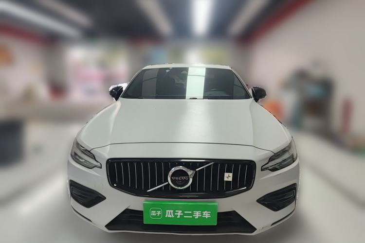 Used Volvo S60 2020 T4 Zhiyuan Luxury Edition Front