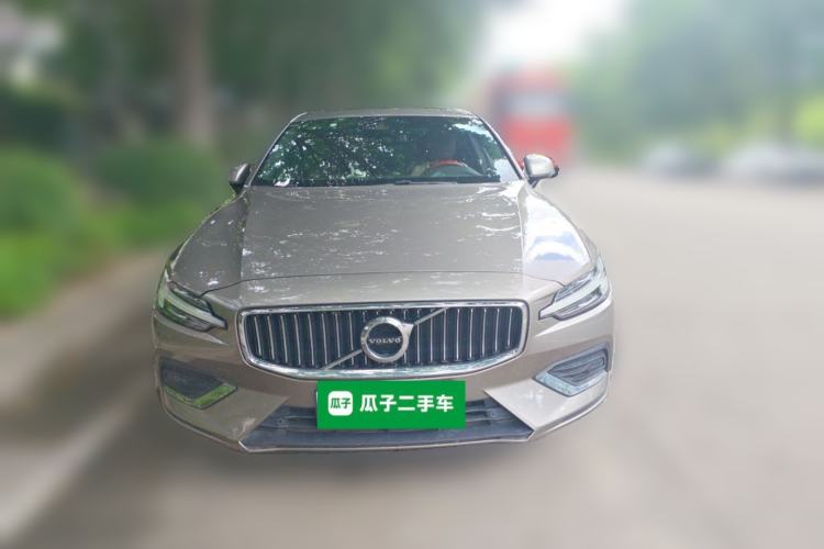 Used Volvo S60 2020 T4 Zhiyi Luxury Edition Front
