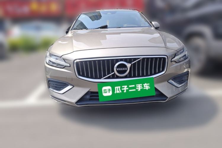 Used Volvo S60 2020 T4 Zhiyi Luxury Edition Front