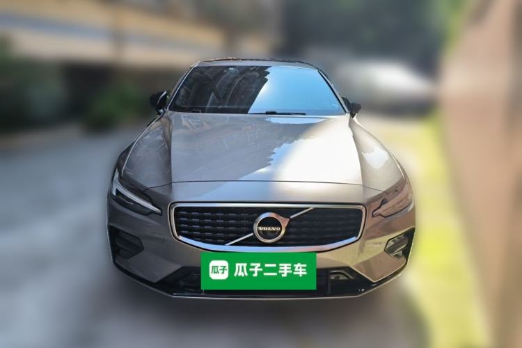 Used Volvo S60 2020 T4 Zhiyuan Sport Edition Front
