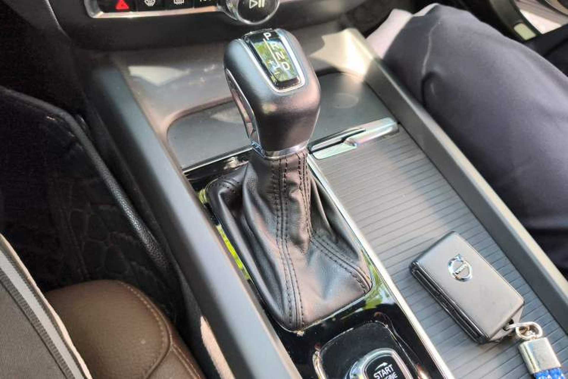 Used Volvo S60 2020 T4 Zhiyi Luxury Edition Gear Lever