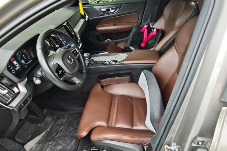 Used Volvo S60 2020 T4 Zhiyuan Luxury Edition Left Front Seat