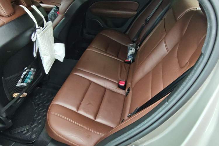 Used Volvo S60 2020 T4 Zhiyuan Luxury Edition Left Rear Seat
