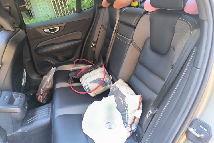 Used Volvo S60 2020 T4 Zhiyuan Sport Edition Left Rear Seat