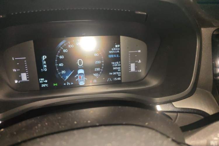 Used Volvo S60 2020 T4 Zhiyi Luxury Edition Odometer Close Up
