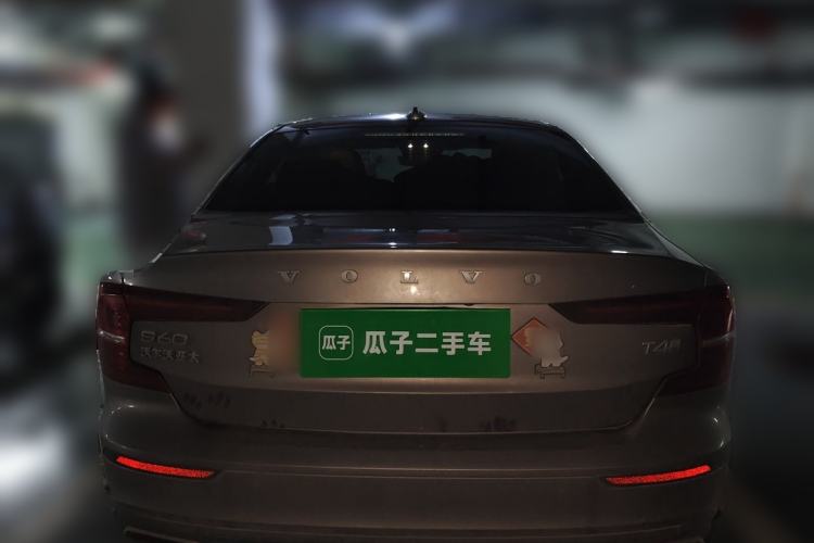Used Volvo S60 2020 T4 Zhiyuan Luxury Edition Rear