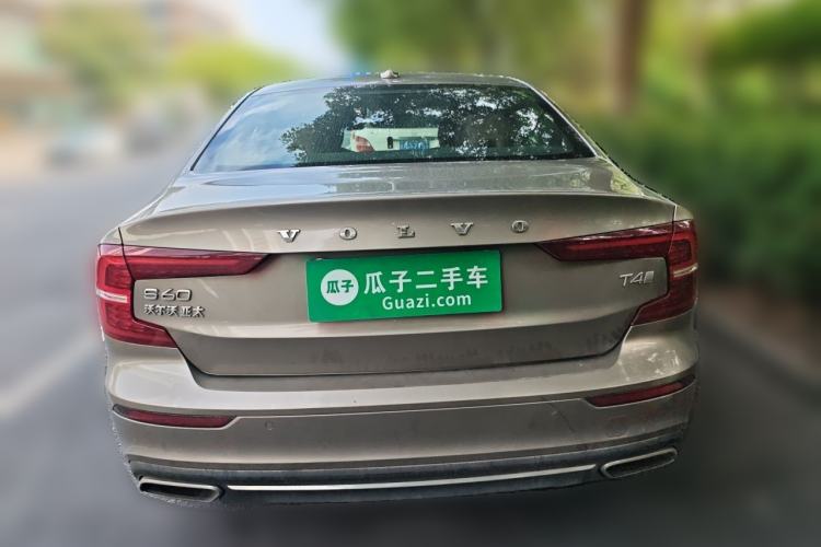 Used Volvo S60 2020 T4 Zhiyuan Luxury Edition Rear