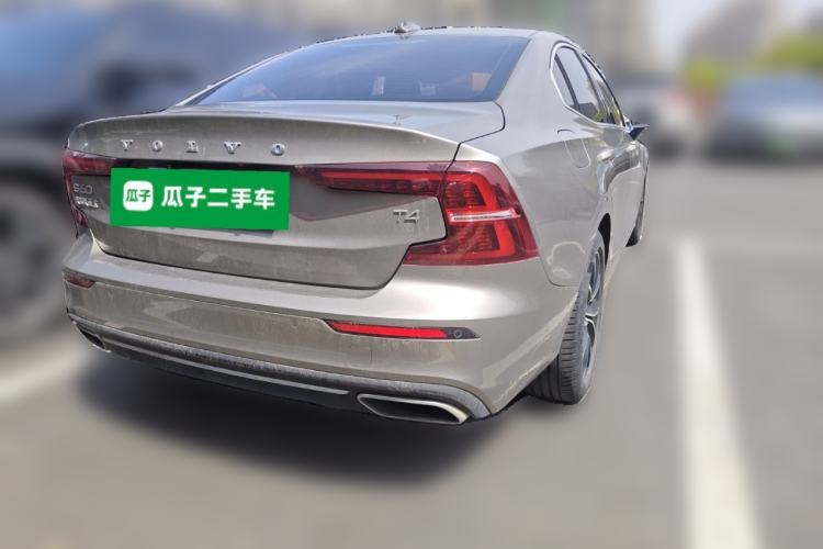 Used Volvo S60 2020 T4 Zhiyi Luxury Edition Rear Right 45 Deg