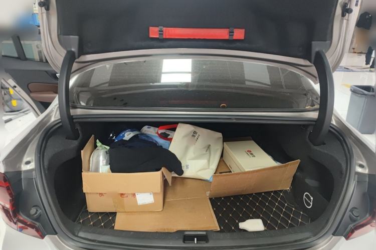 Used Volvo S60 2020 T4 Zhiyuan Luxury Edition Trunk