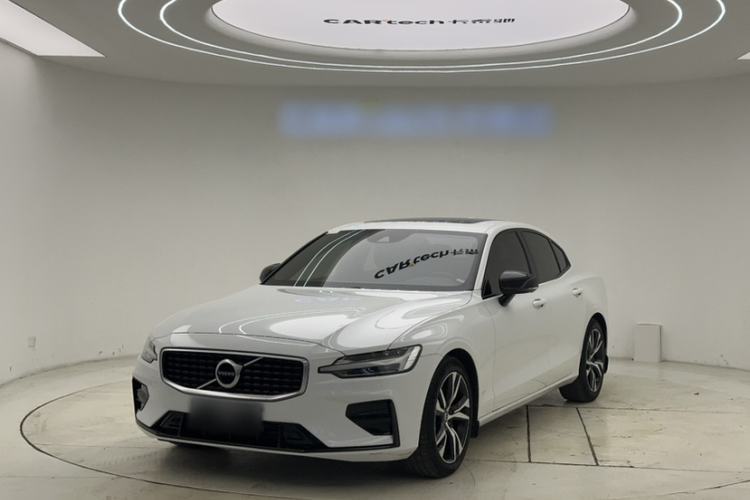 Used Volvo S60 2020 T4 Zhiyuan Sport Edition Guazi used car, China used car export, Used car for sale, Used  cars, Cheapest cars for sale