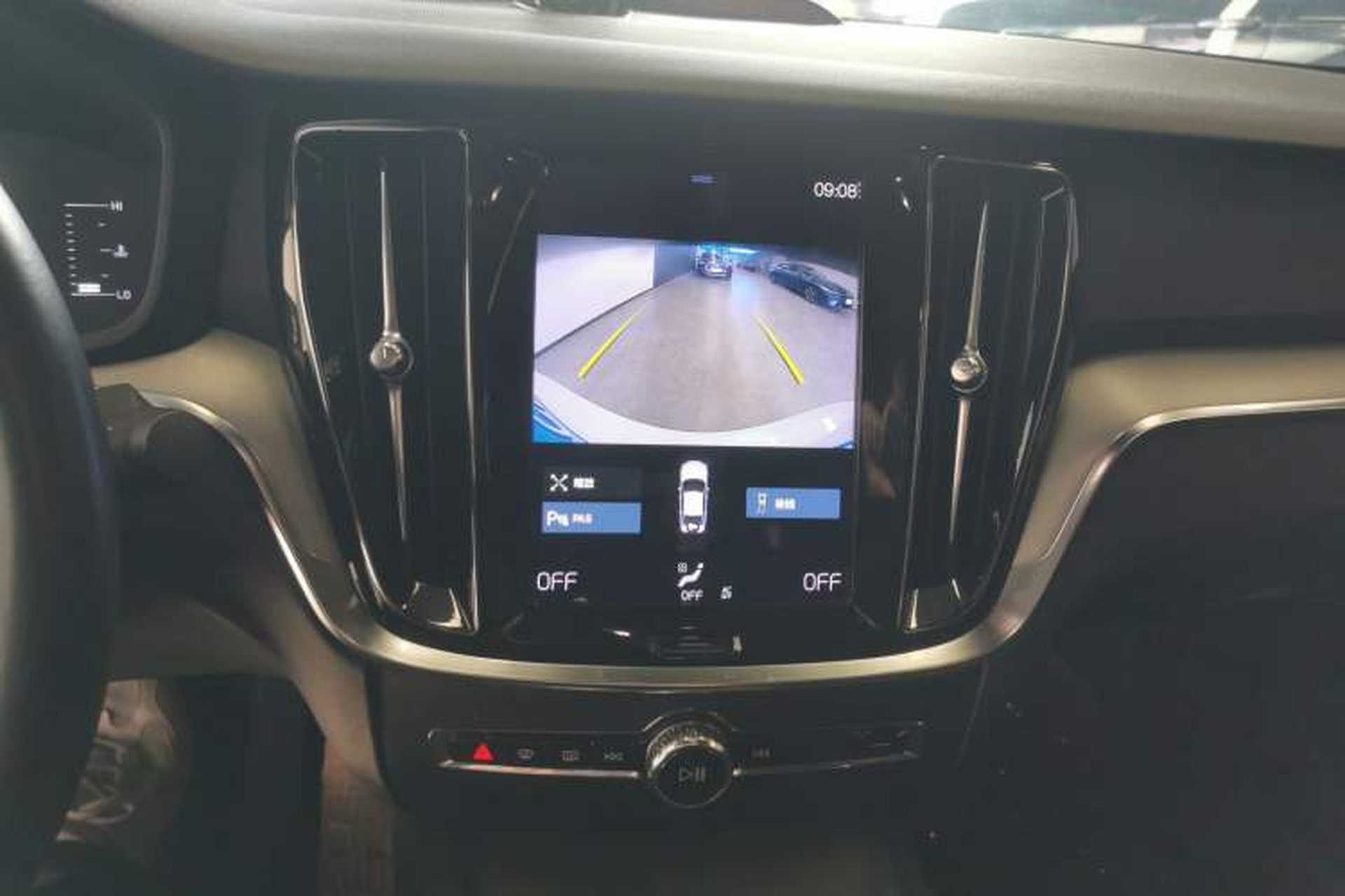 Used Volvo S60 2020 T4 Zhiyi Luxury Edition Audio And AC Panel