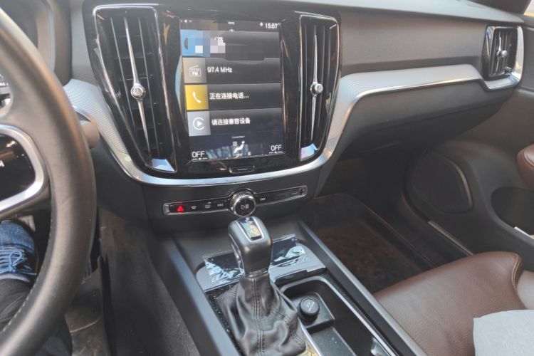Used Volvo S60 2020 T4 Zhiyi Luxury Edition Audio And AC Panel