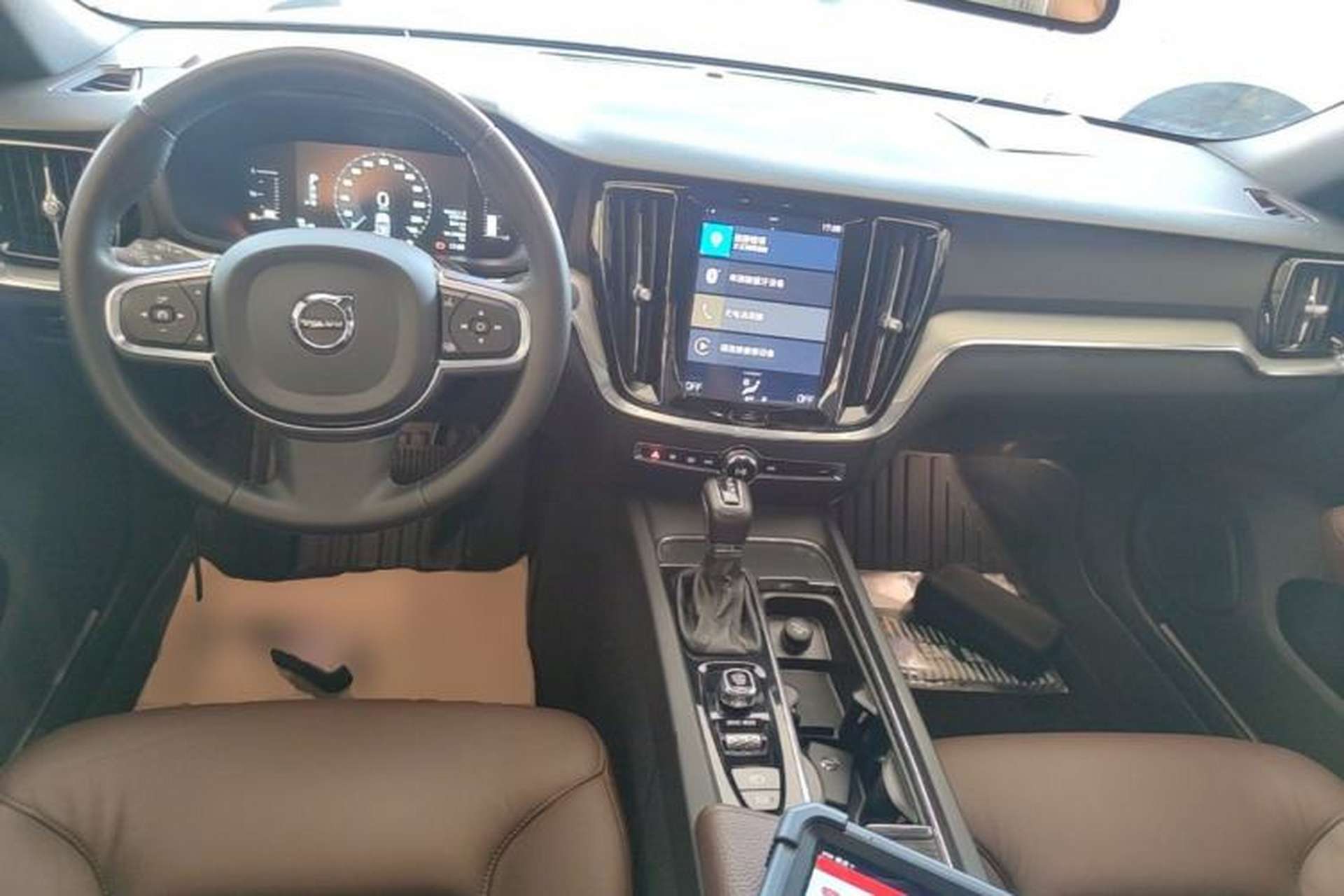 Used Volvo S60 2020 T4 Zhiyi Luxury Edition Center Console