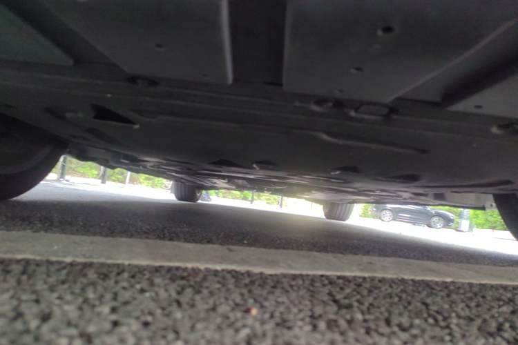 Used Volvo S60 2020 T4 Zhiyuan Luxury Edition Chassis Front