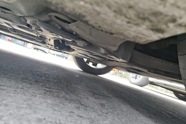Used Volvo S60 2020 T4 Zhiyuan Luxury Edition Chassis Front Right