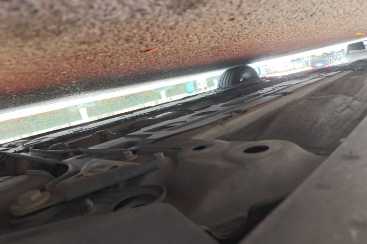 Used Volvo S60 2020 T4 Zhiyi Luxury Edition Chassis Front Right