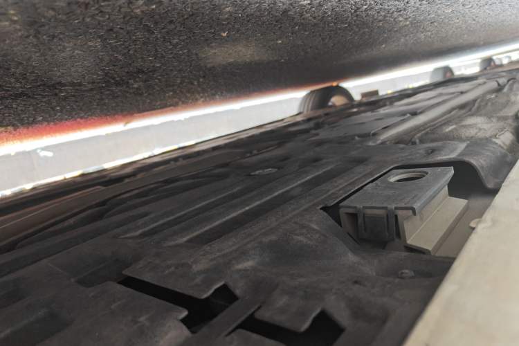 Used Volvo S60 2020 T4 Zhiyi Luxury Edition Chassis Rear Left