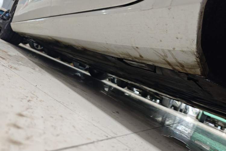 Used Volvo S60 2020 T4 Zhiyi Luxury Edition Chassis Rear Left