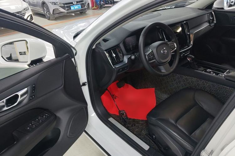 Used Volvo S60 2020 T4 Zhiyi Luxury Edition Driver Seat