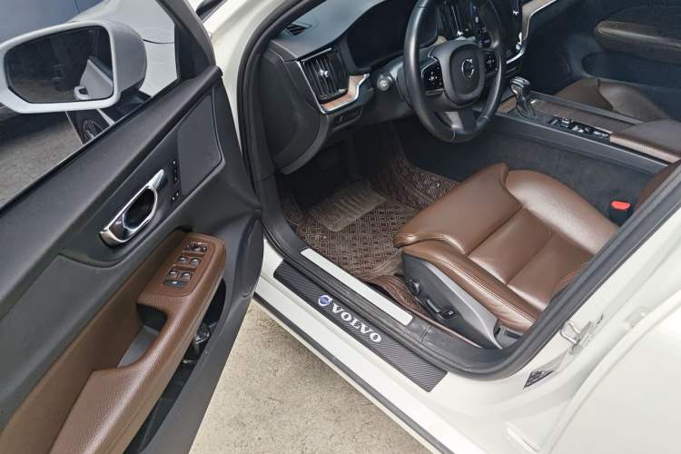 Used Volvo S60 2020 T4 Zhiyuan Luxury Edition Driver Seat