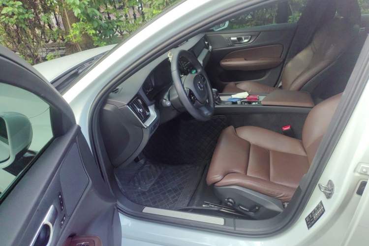 Used Volvo S60 2020 T4 Zhiyuan Luxury Edition Driver Seat