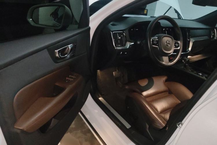Used Volvo S60 2020 T4 Zhiyuan Luxury Edition Driver Seat