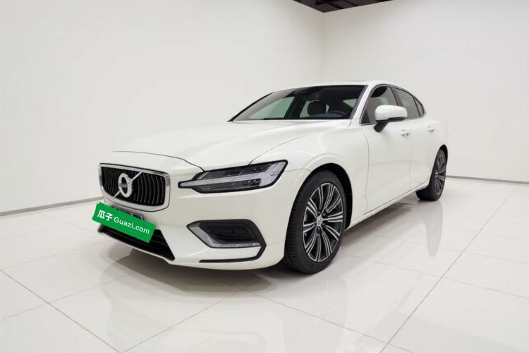Gebrauchter Volvo S60 2020 T4 Zhiyuan Luxury Edition Guazi used car, China used car export, Used car for sale, Used  cars, Cheapest cars for sale