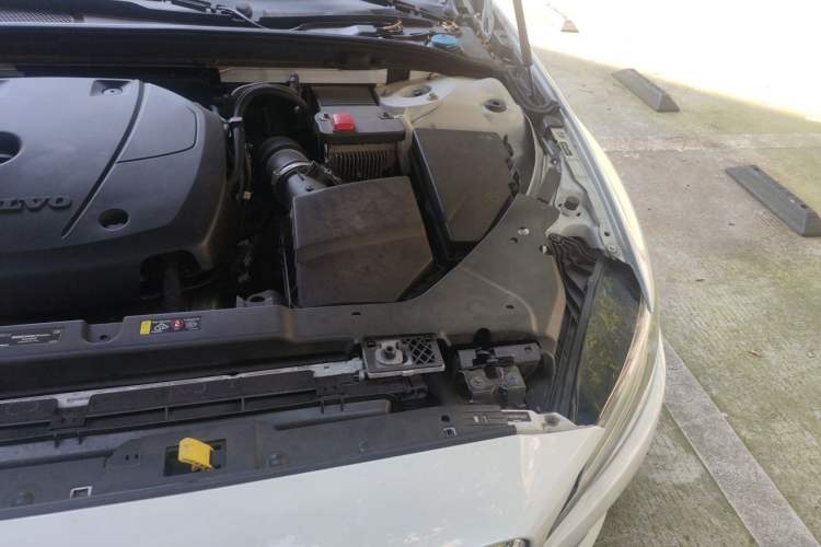 Used Volvo S60 2020 T4 Zhiyi Luxury Edition Engine Bay Left
