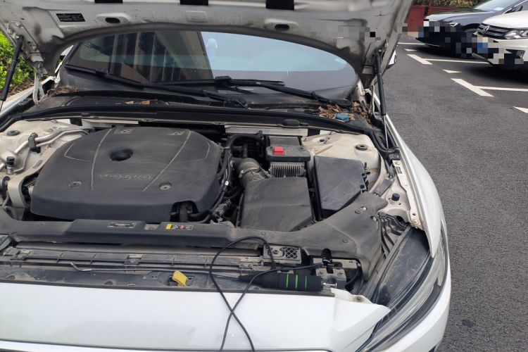 Used Volvo S60 2020 T4 Zhiyi Luxury Edition Engine Bay Left