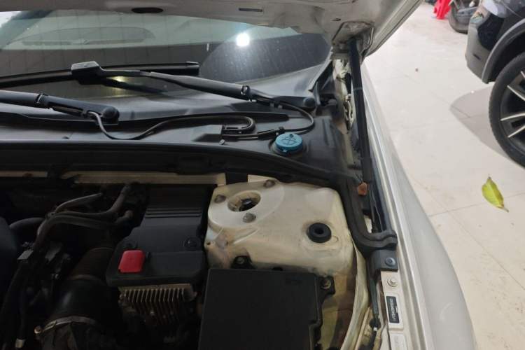 Used Volvo S60 2020 T4 Zhiyi Luxury Edition Engine Bay Left